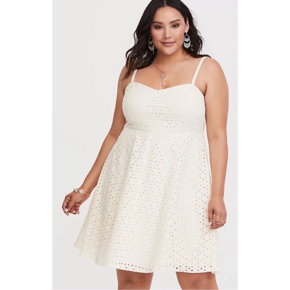 Blush Ivory Eyelet Mini Dress, Torrid  size 0